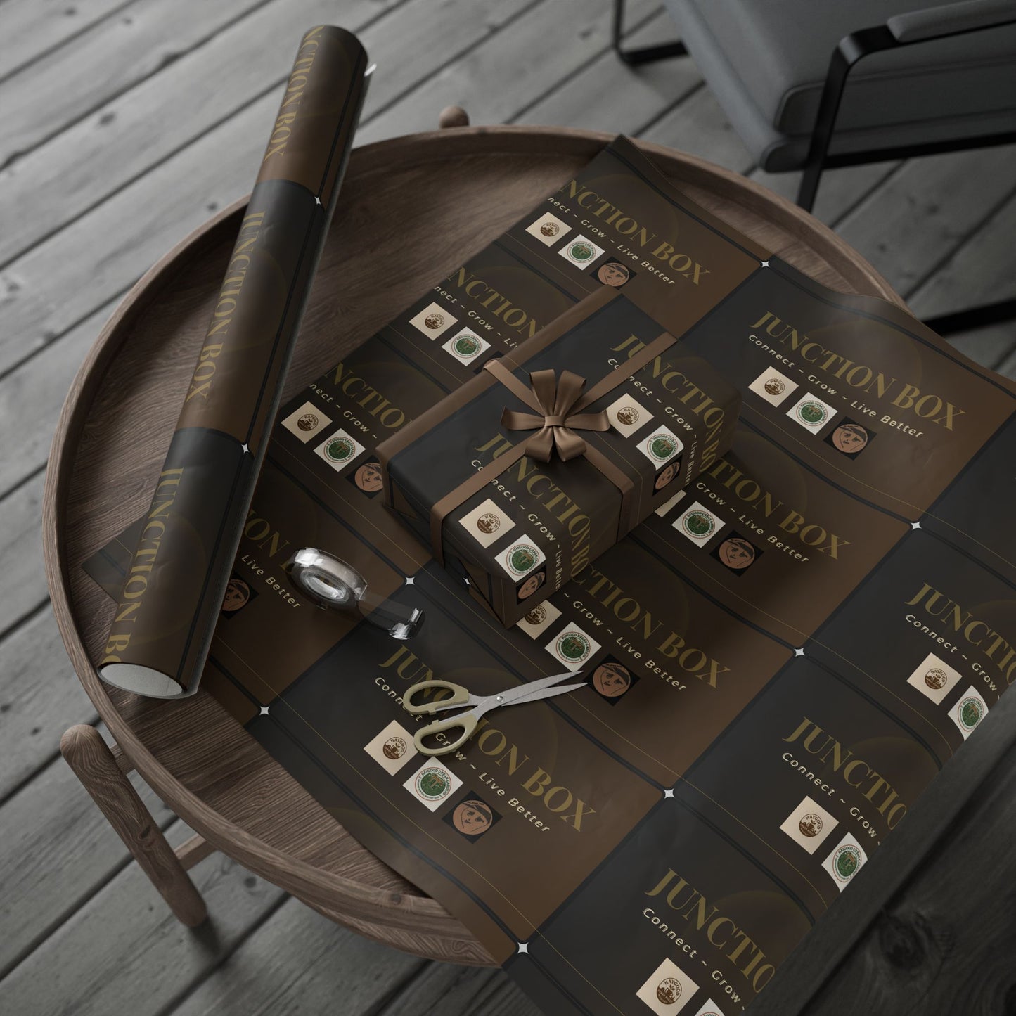 Elegant Patterned Wrapping Paper Roll - Perfect for Holiday Gifting and Special Occasions